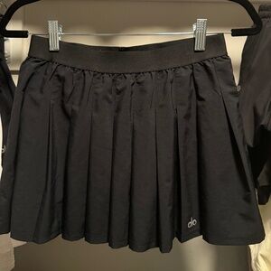 Alo skirt